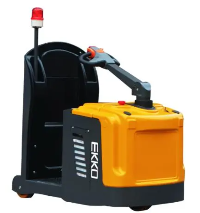Ekko EG30 Tow Tractor