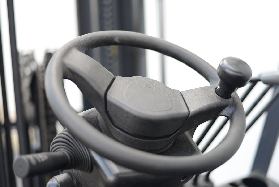 EKKO Series: Lithium Powered Forklifts