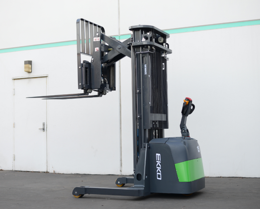 EKKO ER15 - Walkie Electric Reach Truck (Li-Ion) – 3,300 lb Capacity
