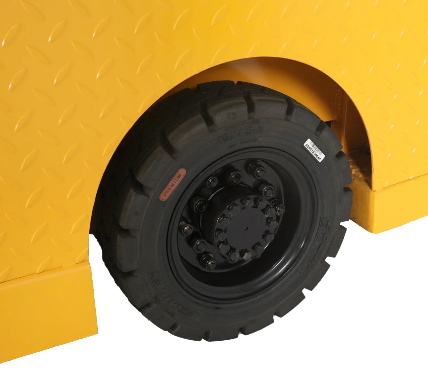TORY CARRIER - Seated Electric Tow Tractor
